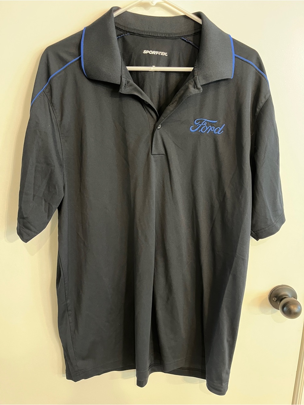 Men’s size XL Sport-Tex Ford Polo